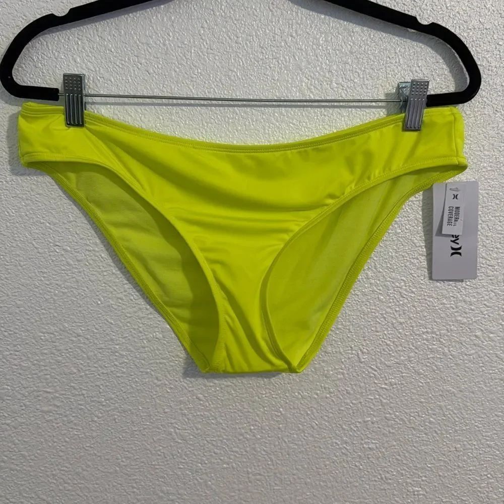 NWT-Hurley- neon lime bikini bottoms- mid rise- moderate coverage- Size XL